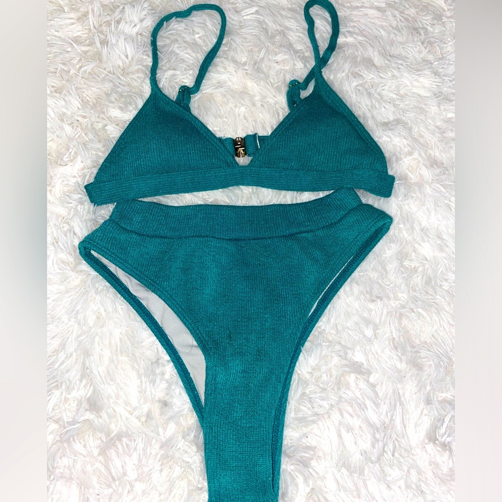 green high-waisted ribbed bikini